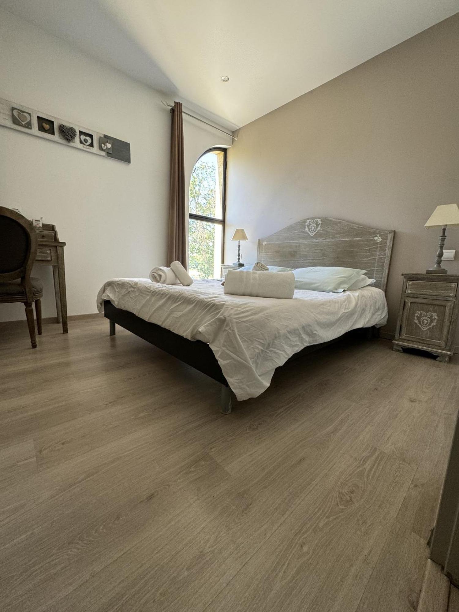 B&B Maison D'Hote Et Gite Mas D'Eymard Arlés Habitación foto