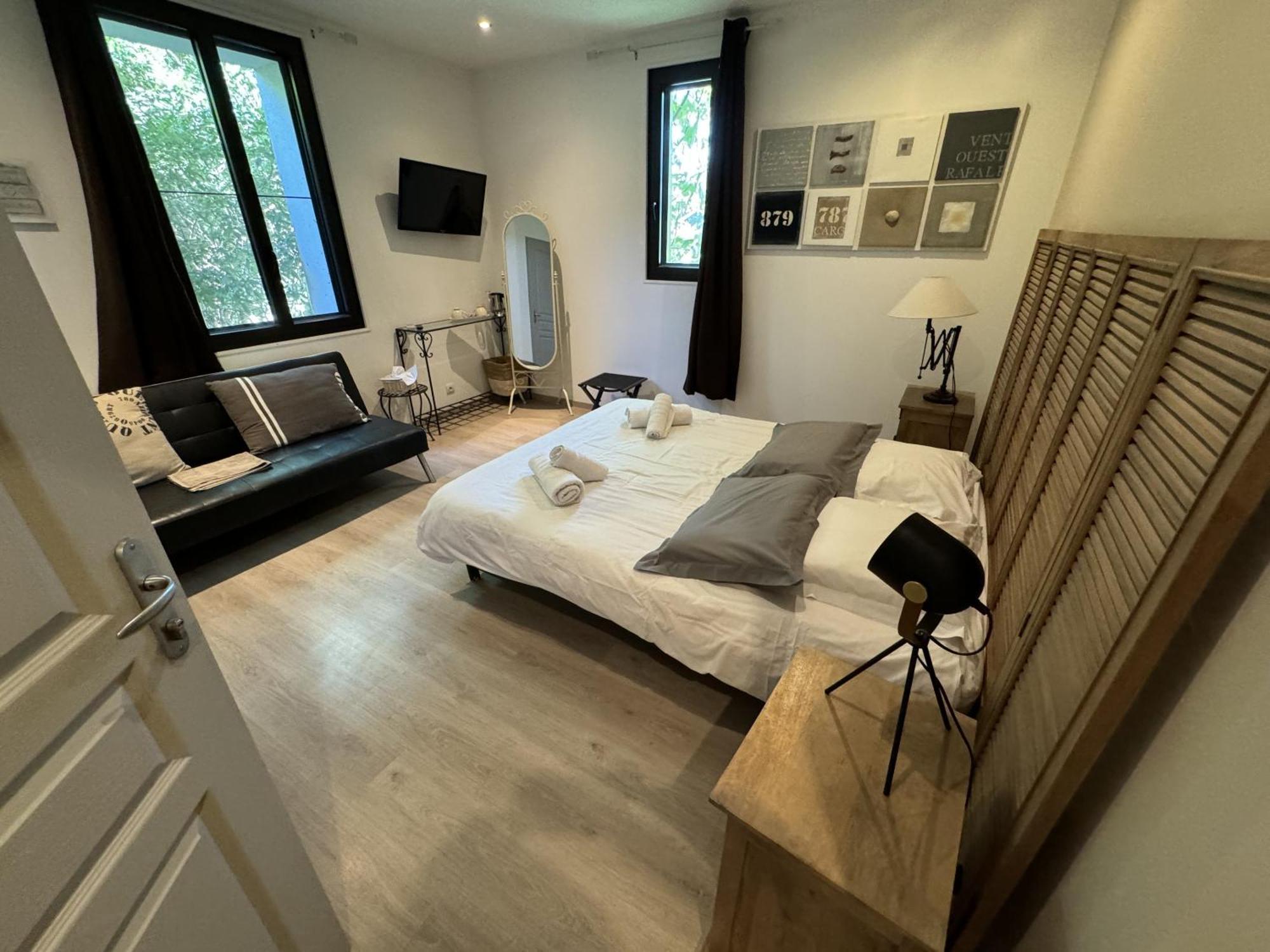 B&B Maison D'Hote Et Gite Mas D'Eymard Arlés Habitación foto